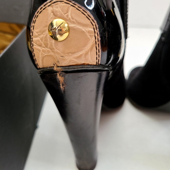 Giuseppe Zanotti Black Bootie - Picture 2 of 16